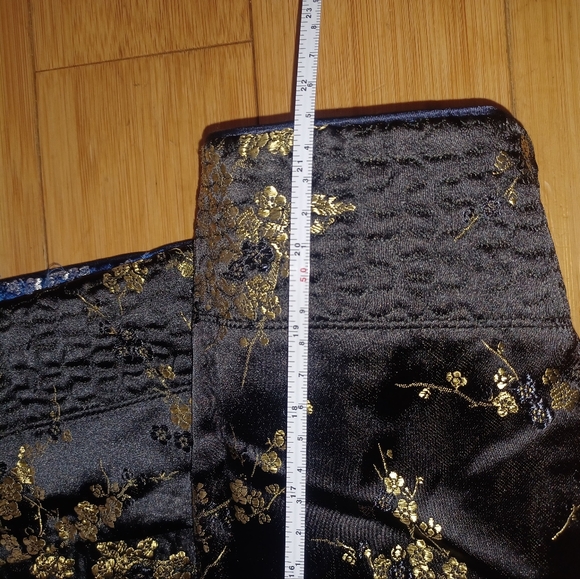 Mens Silk Cheongsam Traditional Jacket - Picture 7 of 8